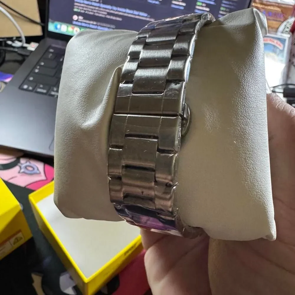 Invicta Men's Silver and Grey Watch
